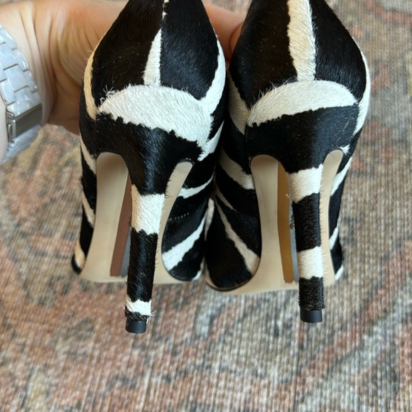 🆕 Sam Edelman Hazel Pointed Toe Pump Zebra Brahma - Picture 9 of 13